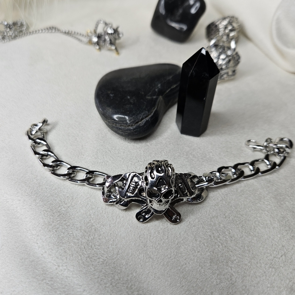 Silver Skull Cuban Link Bracelet